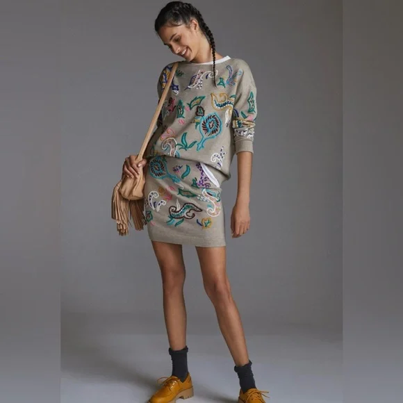 Anthropologie Embroidered Pullover Sweater in Neutral Motif - Picture 4 of 12